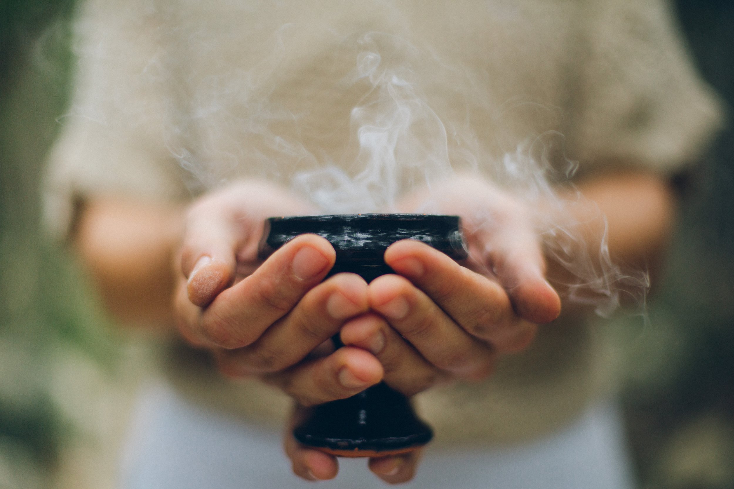 A Releasing Ritual to Light Up Your New Moon 